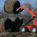 mini chargeur manitou agricole