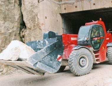 Location télescopique gros tonnages : MANITOU MHT 10120 L 