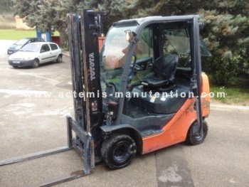 Photo TOYOTA 2 tonnes diesel