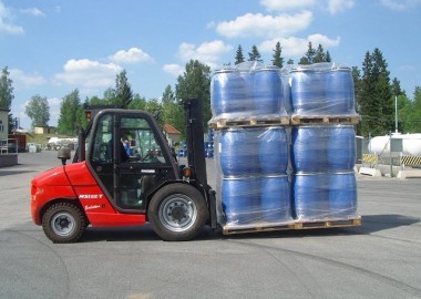 Chariot frontal semi industriel diesel MANITOU