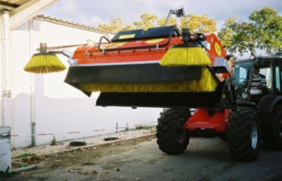 Balayeuse sur fourches pour chariot télescopique